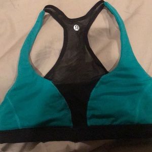 Lulu lemon sports bra